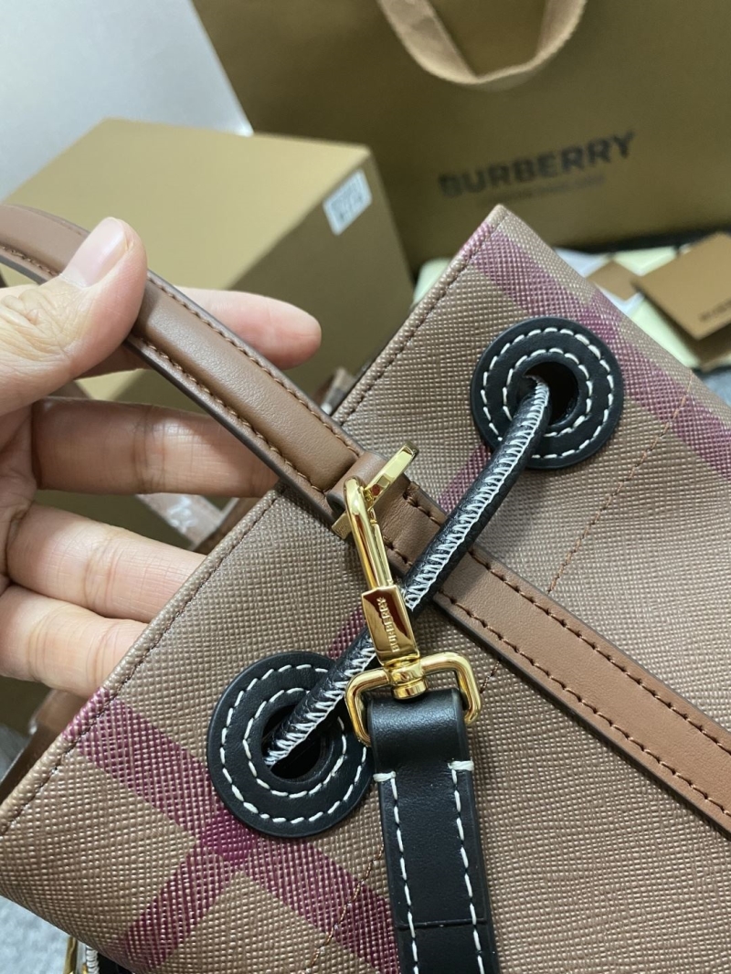 Bv*b*rry bucket bags